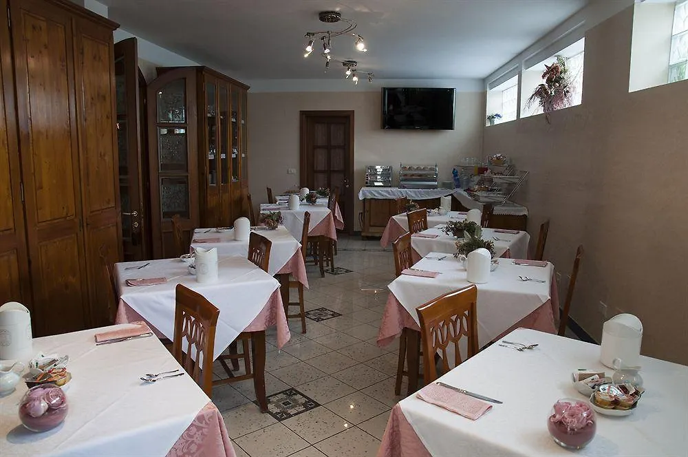 ***  Hotel La Villetta Calenzano Italia